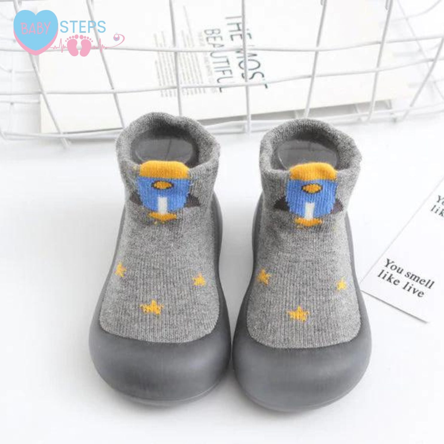 Sapatinho Meia com Sola de Silicone - Baby Steps Socks™